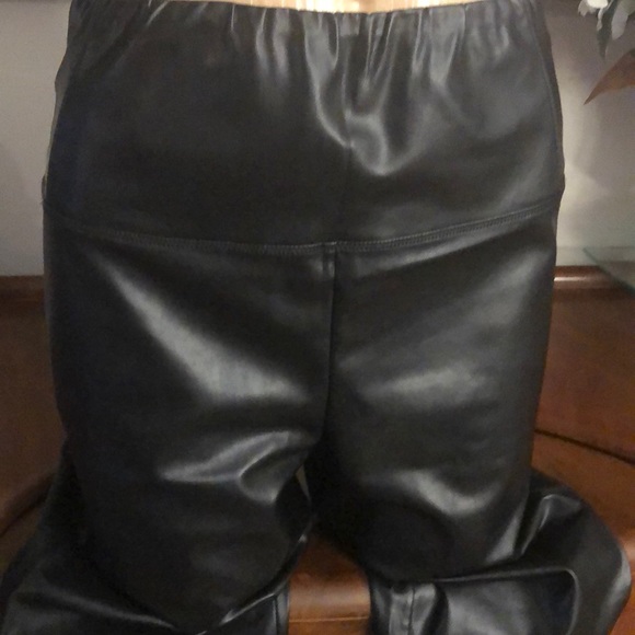 Wilfred Free pleather leggings - Picture 3 of 12